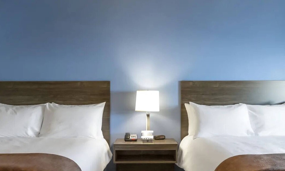 St. Joseph Hotel | Enjoy Convenience & Peace at a Room w/Full Kitchen Setup Close to Attractions