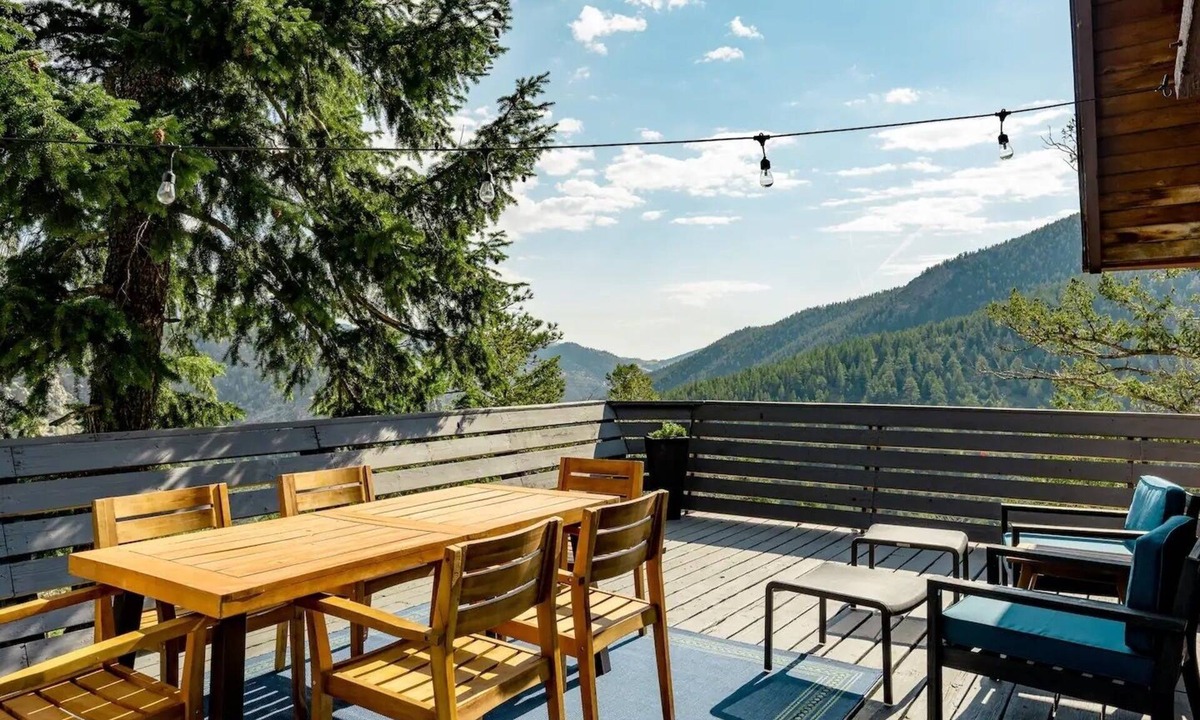Evergreen House | Evergreen Dream - Cozy Modern A-Frame with incredible views. Pet Friendly!