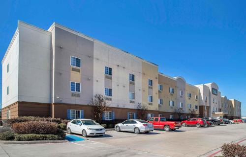 Aldine Hotel | Extended Stay America Suites - Houston - IAH Airport