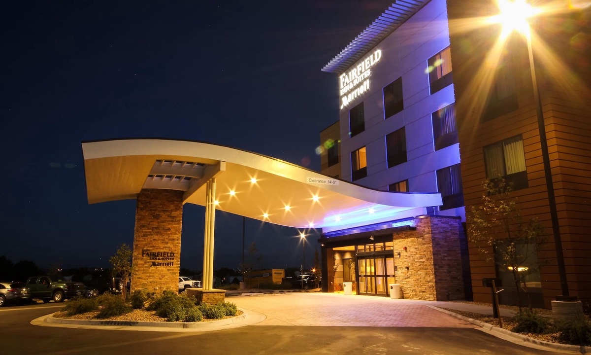 Brighton Hotel | Fairfield Inn and Suites Denver Northeast Brighton