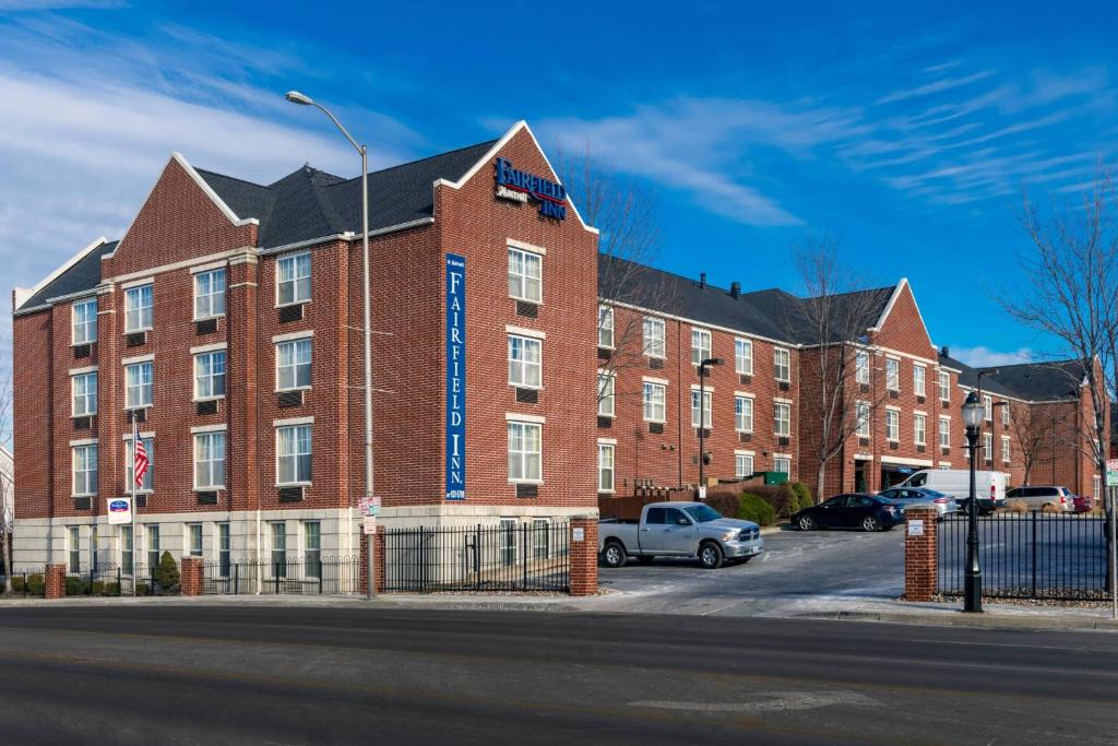 Union Hill Hotel | Fairfield Inn Kansas City Downtown/Union Hill