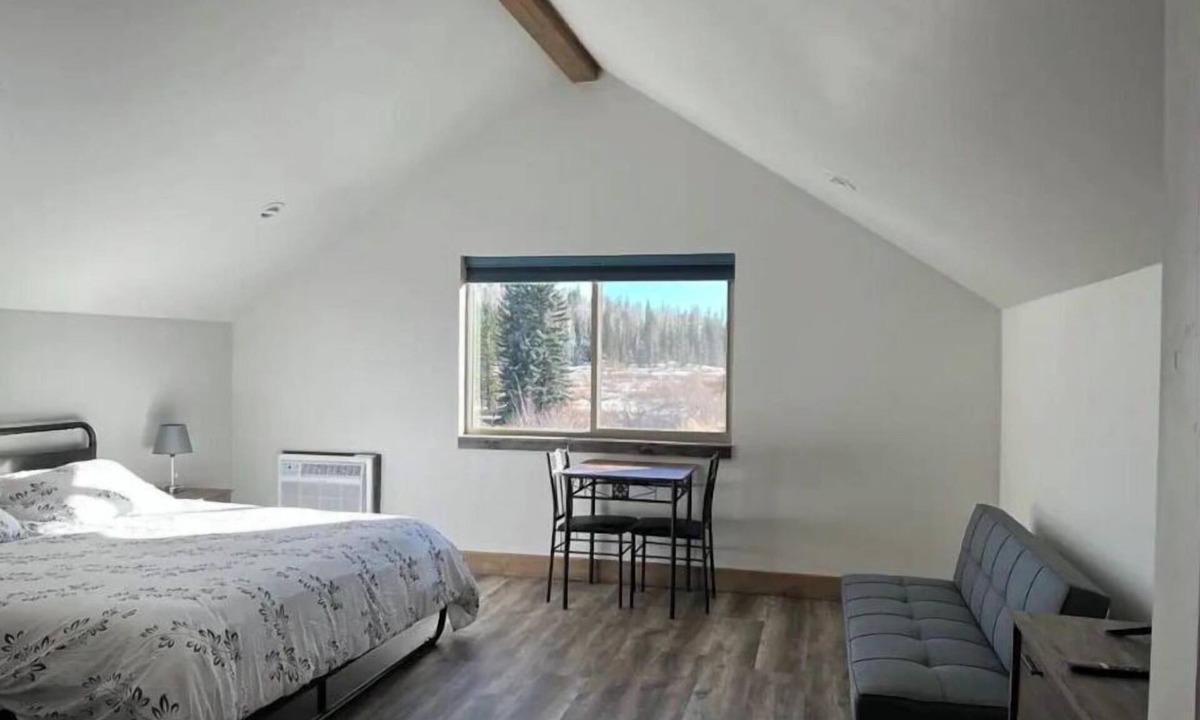 Columbine Lake Apartment | Fall is coming! Private Suite 1/4 mi to Purgatory. Perfect base camp.