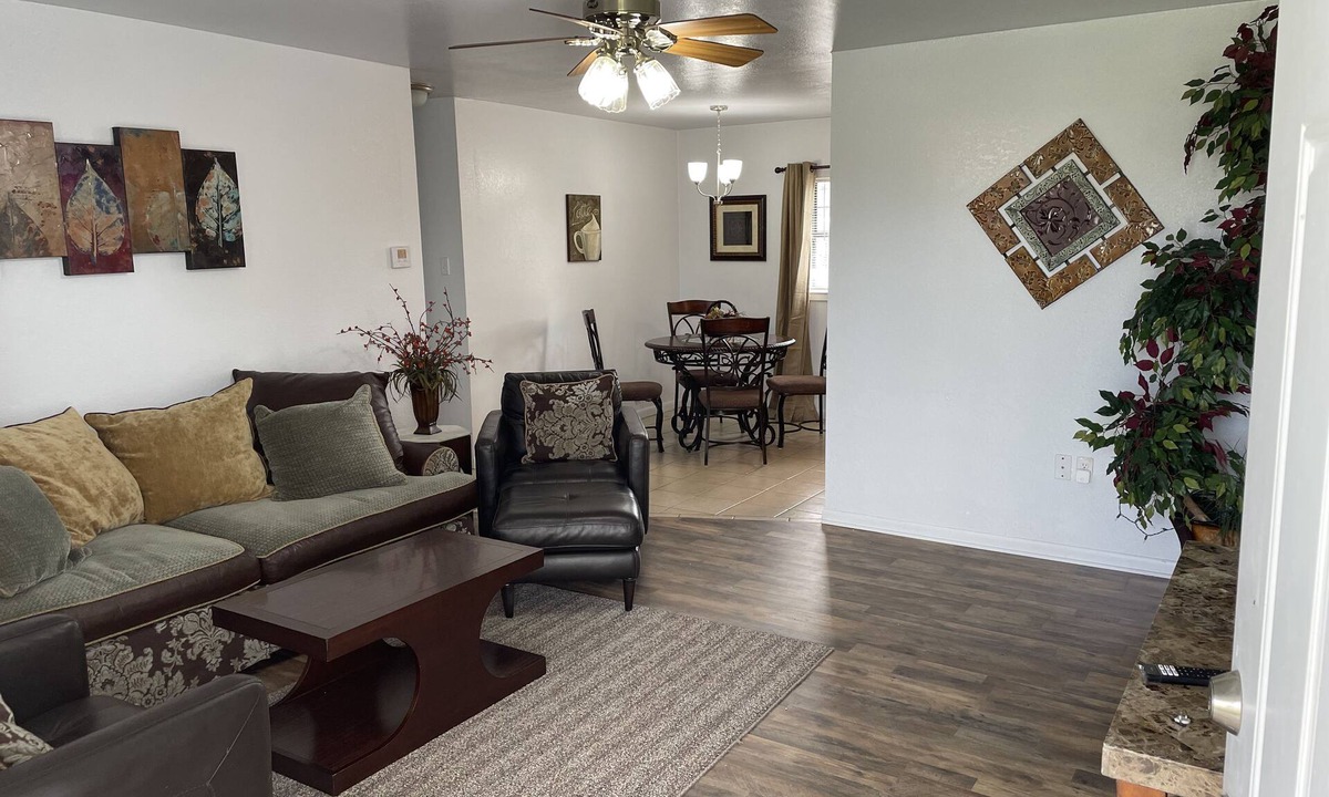 Elm Mott House | Family Friendly Gem near Waco