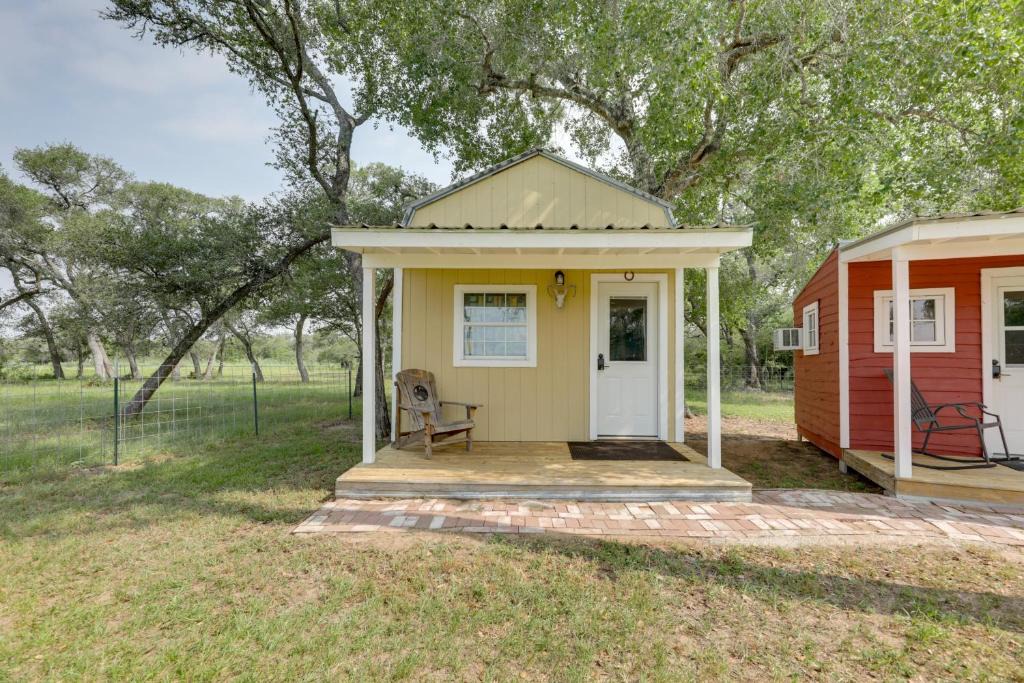 Sublime House | Family-Friendly Ranch Compound, 5 Mi to Splashway!