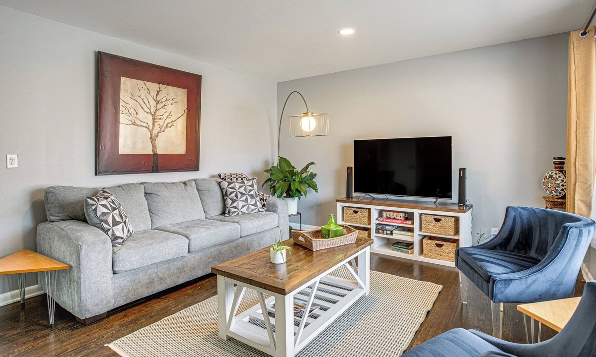 Lakewood House | Family Friendly! Spacious Lakewood Haven w/Yard