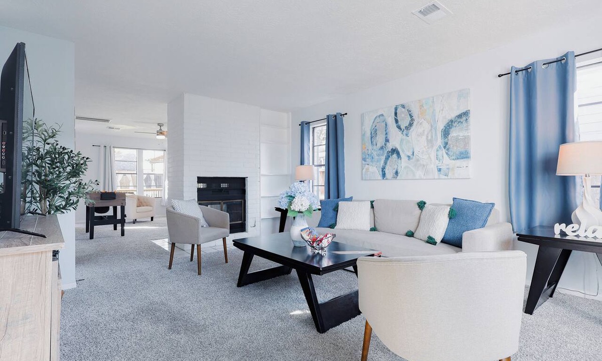 Riverside Terrace House | FIFA stay - 10 mins to NRG stadium & MED center - High Speed WiFi - Patio Grill