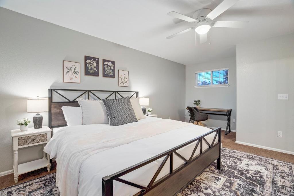Fountain House | Fountain Family Retreat Pet Friendly