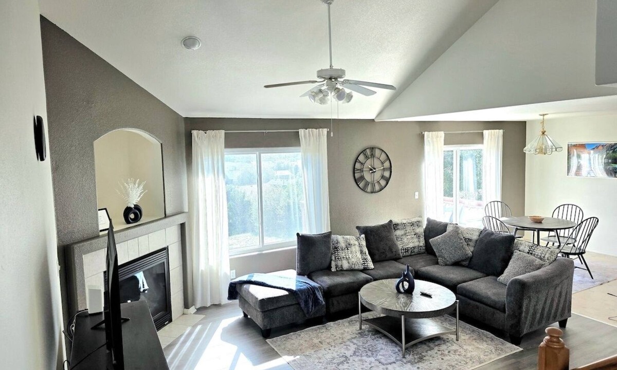Fountain House | Fountain's Cozy Home-3BR-4beds-near Fort Carson