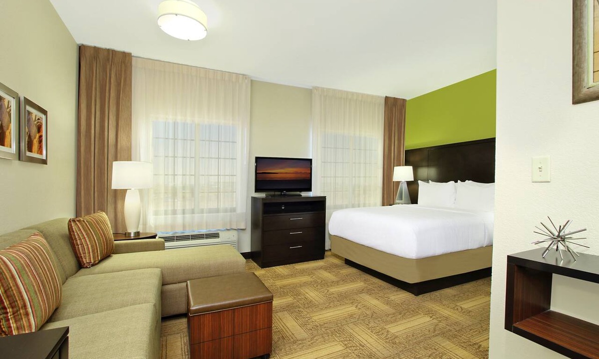 Odessa Apartment | Free Breakfast. Outdoor Pool. Gym. Quick Drive to the University of Texas Permian Basin!