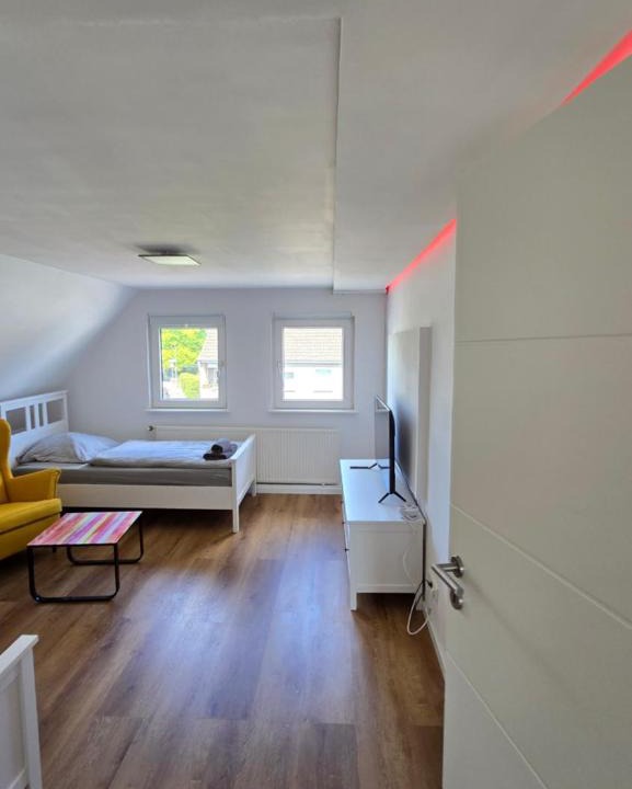 Bergisch Gladbach Apartment | GL1
