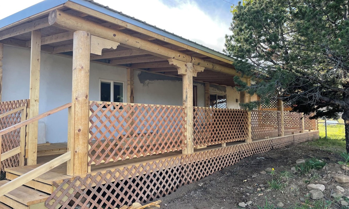 Holman House | Grandpa’s cozy house