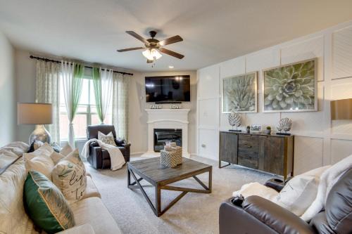 Forney House | Great for Families & Professionals! Forney Home