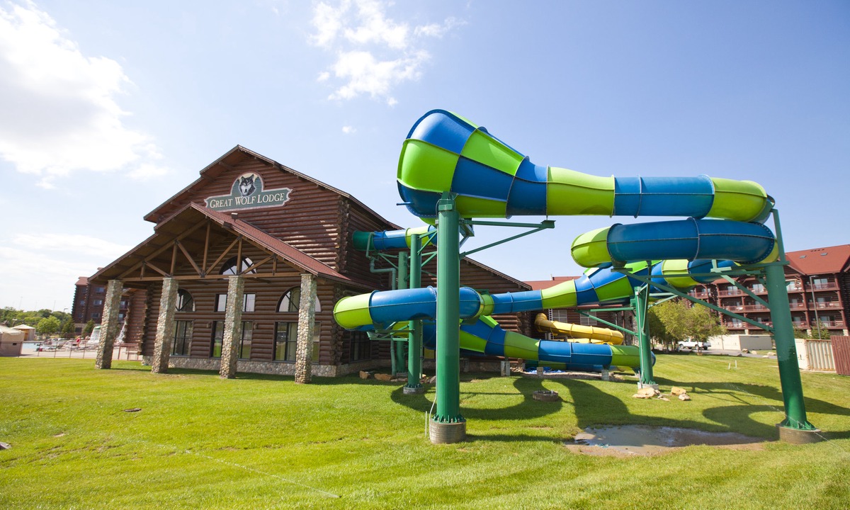 I-435 West KC-KS Hotel | Great Wolf Lodge Kansas City