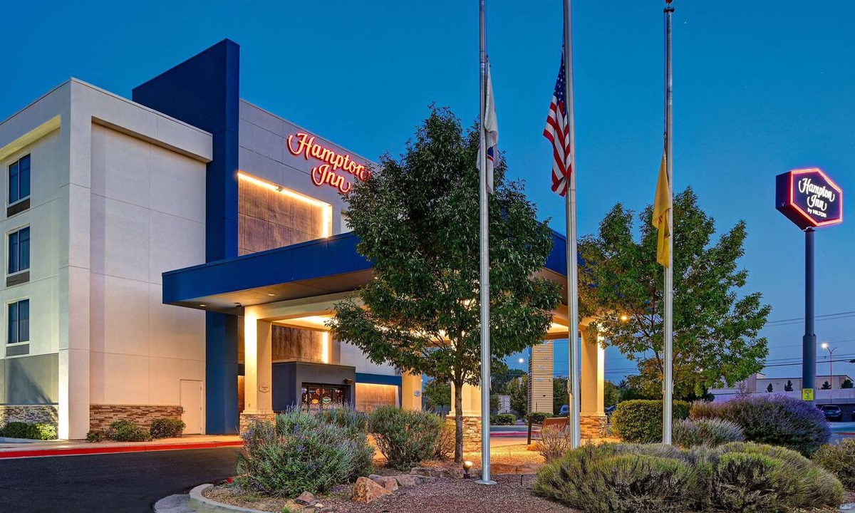 Altura Addition Hotel | Hampton Inn Albuquerque-University/Midtown