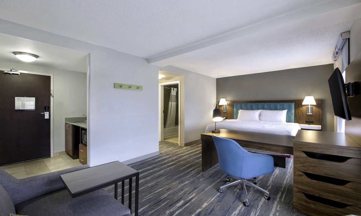 Jackson Hotel | Hampton Inn & Suites Jackson