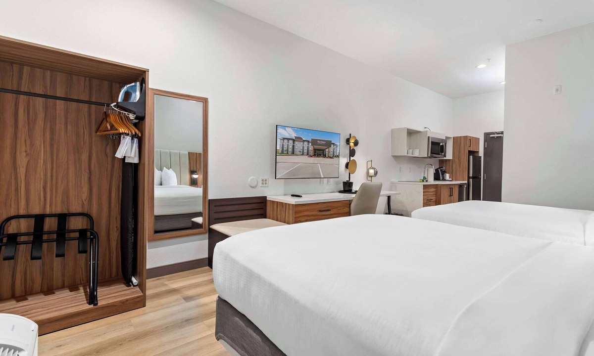 Port Arthur Hotel | Hawthorn Extended Stay by Wyndham Port Arthur
