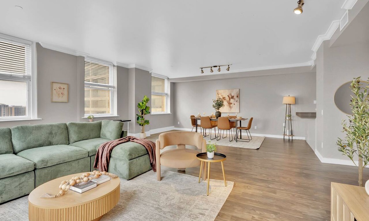 Downtown Fort Worth Apartment | HEB203 Spacious Downtown Fort Worth Condo w/Gym&Parking by Traveller's Comfort