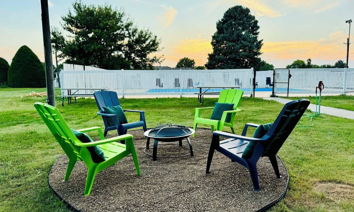 Norton Hotel | Hillcrest Motel