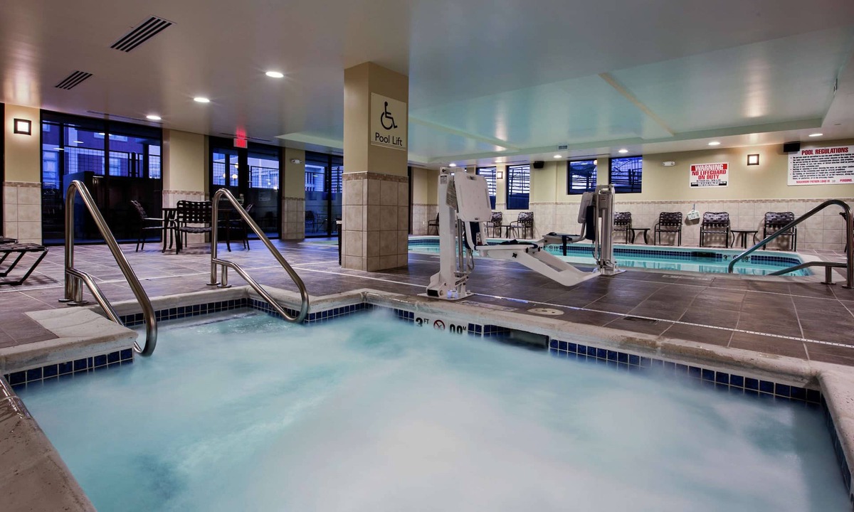 Downtown Lincoln Hotel | Hilton Garden Inn Lincoln Downtown/Haymarket