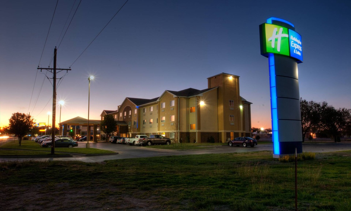 Canyon Hotel | Holiday Inn Express Hotel & Suites Canyon, an IHG Hotel