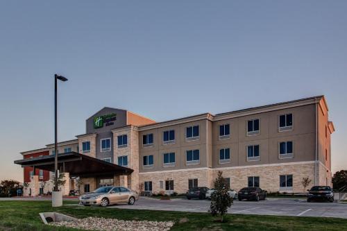 Gatesville Hotel | Holiday Inn Express & Suites Gatesville - N. Ft Hood by IHG