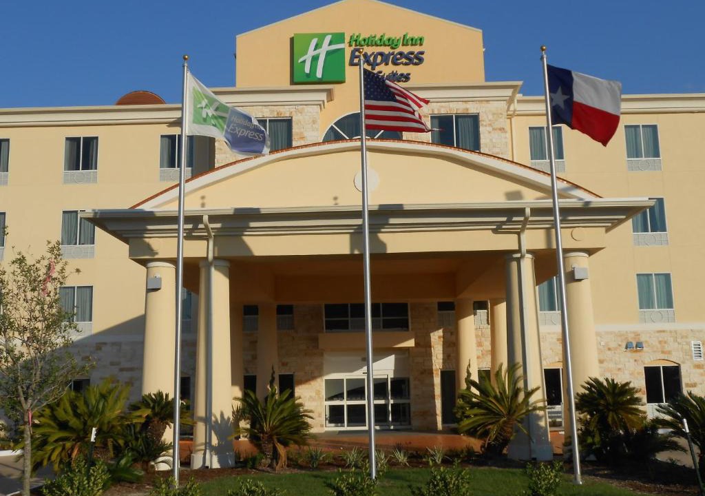 Garden Oaks Hotel | Holiday Inn Express & Suites Houston Northwest-Brookhollow by IHG