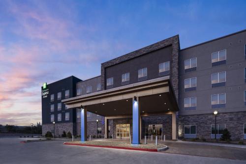 Odessa Hotel | Holiday Inn Express & Suites - Odessa I-20 by IHG