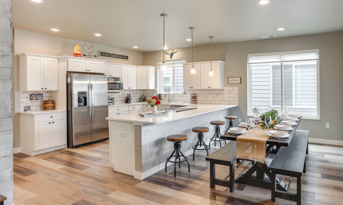 Spearfish House | Home Base for Final Rally Weekend w/Heated Garage