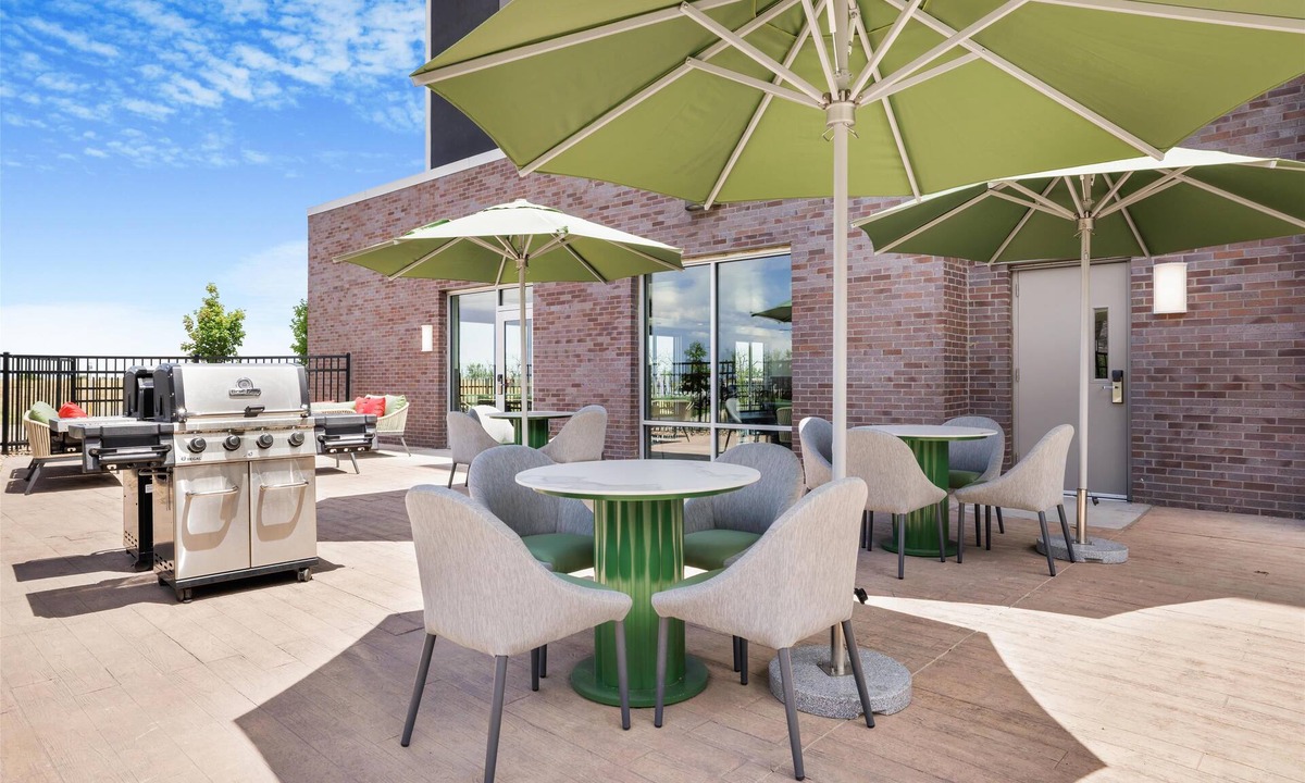 Aurora Hotel | Home2 Suites Hilton Aurora Medical Center