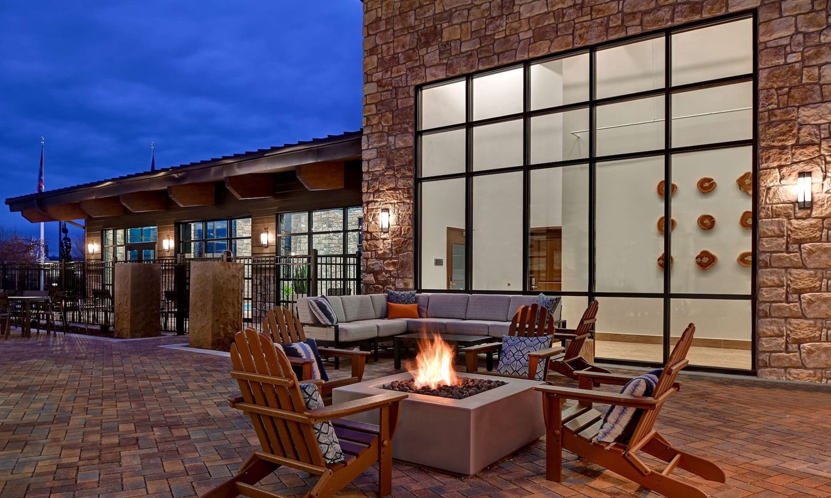 Eagle Hotel | Homewood Suites by Hilton Eagle Boise, ID