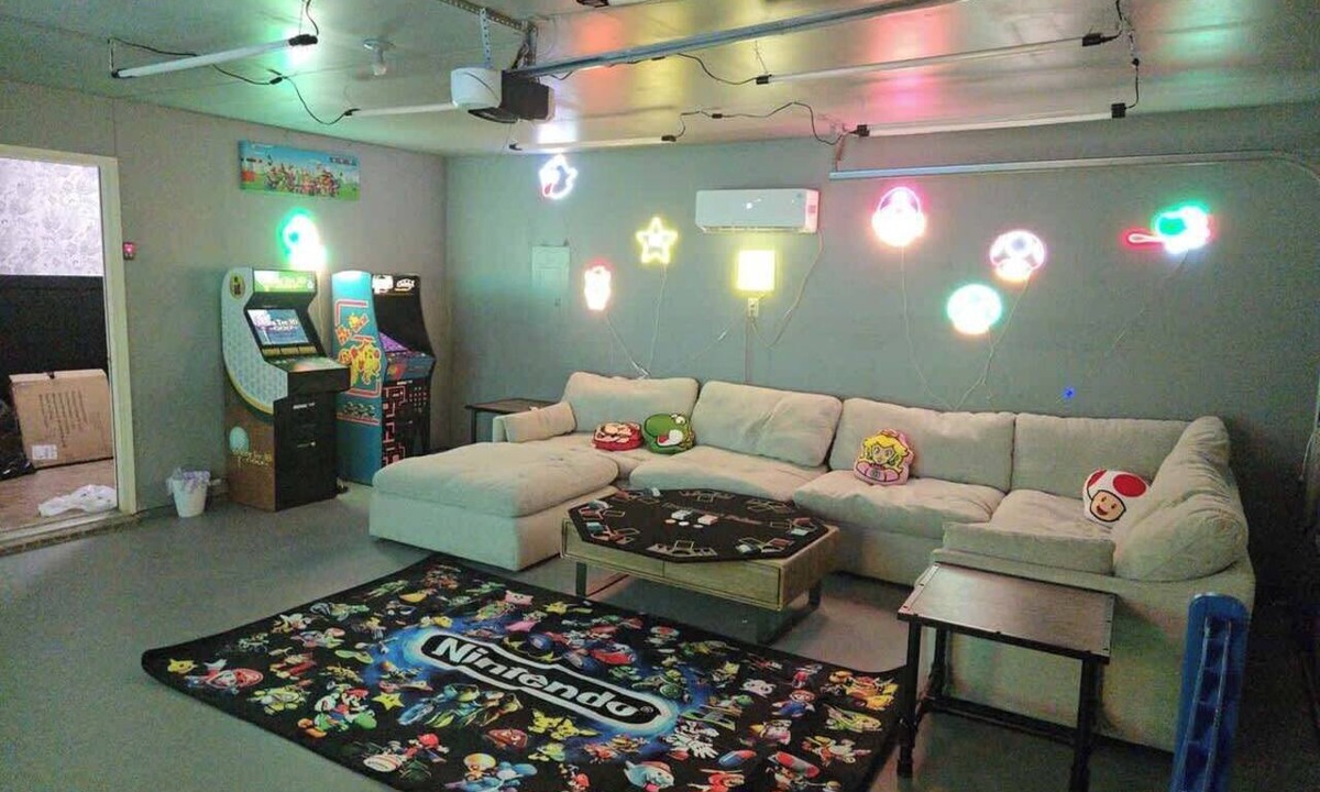 Burleson House | HotTub,GameRoom,20Min to Dickies Arena,Firepit