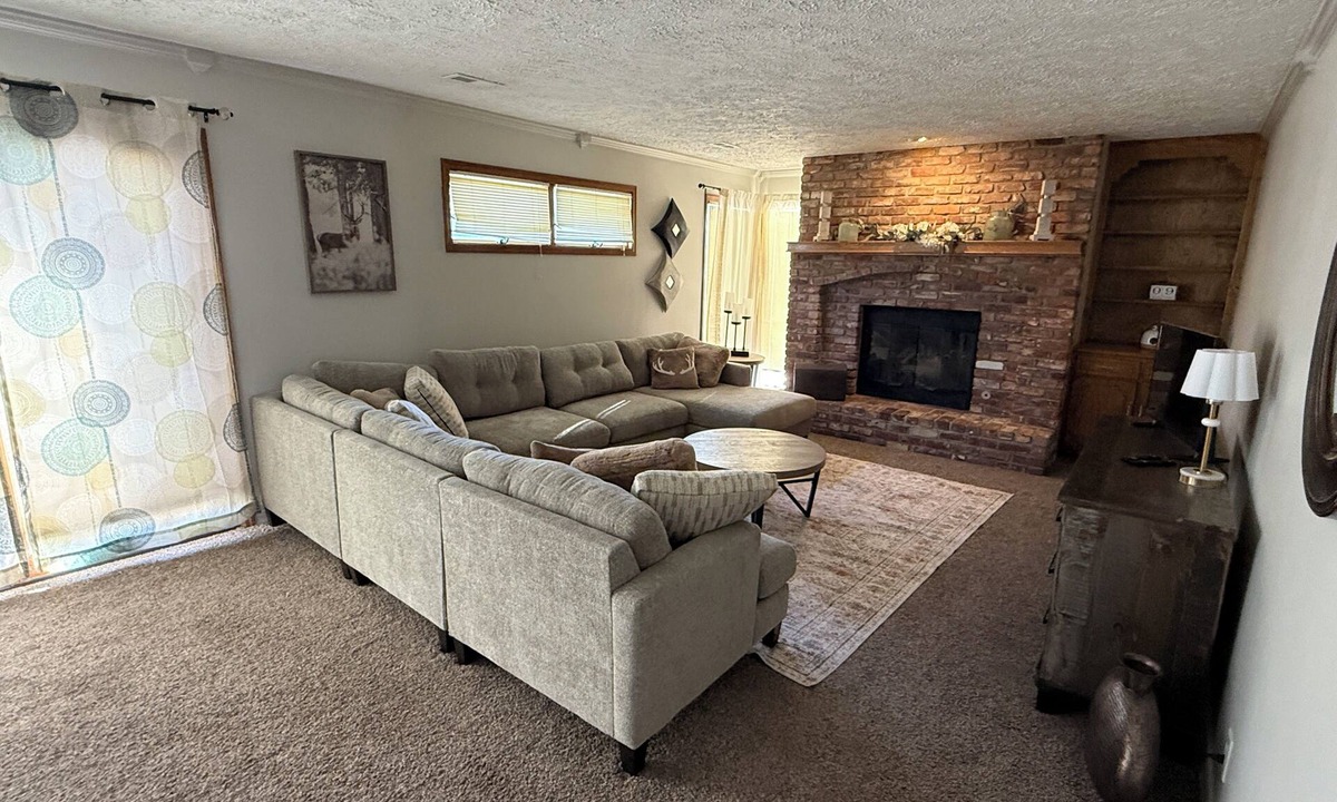 Papillion House | House in Papillion perfect for your getaway to the World Series.
