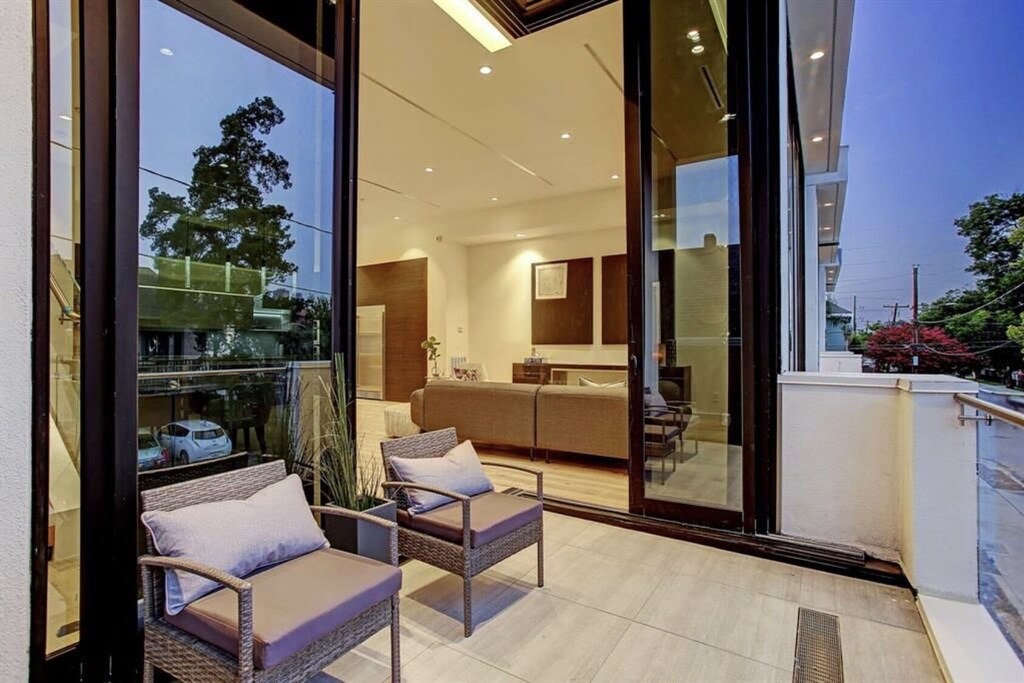 Shady Acres House | Houston Heights Luxury Retreat