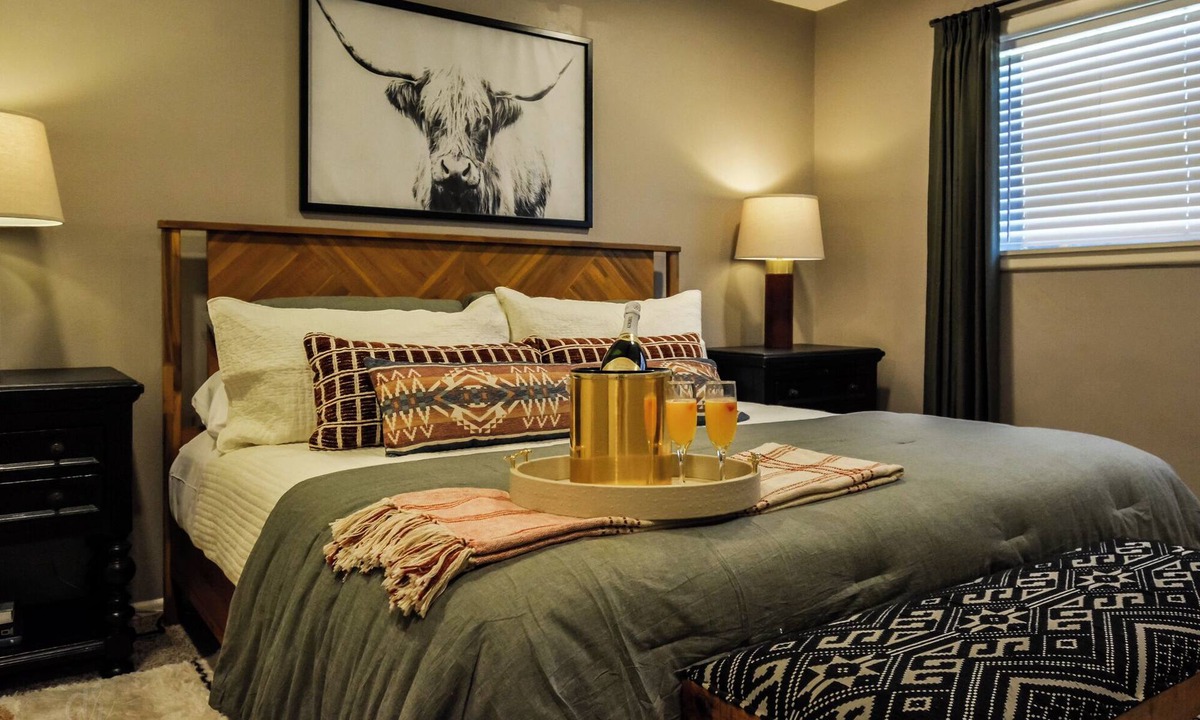 Abilene House | Howdy Y’all Ranch | Luxe Western Retreat