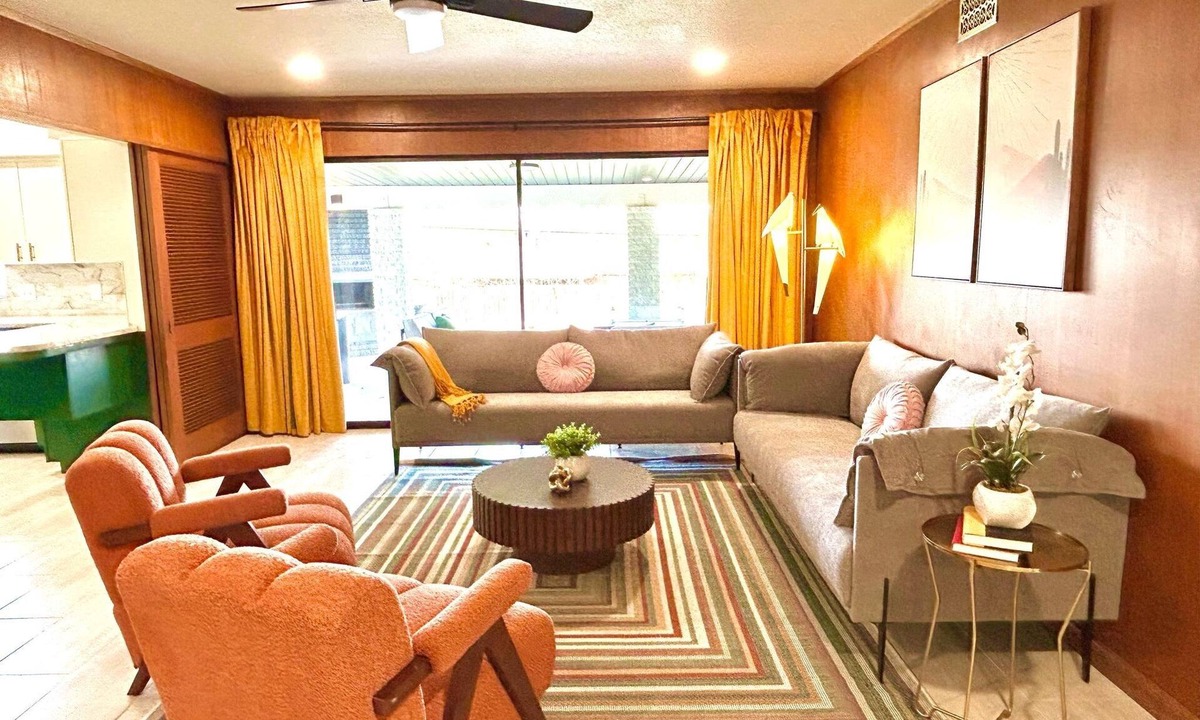 Shearer Hills - Ridgeview House | Htd Pool Sleep12-Kng4BR+HotTub+Pklball+Bball+Arcde,SeaWrld,SixFlags,AirPt,DwnTwn