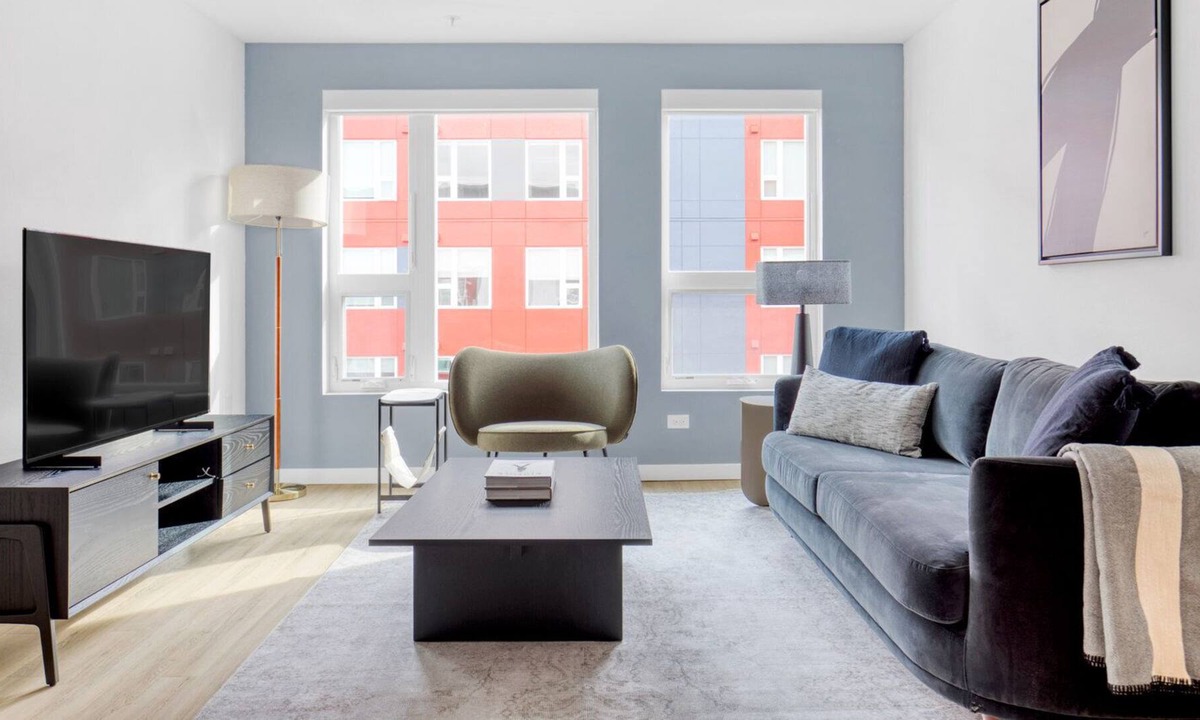 North Beacon Hill Apartment | Ideal Mt Baker 1BR w/ Gym, Rooftop & W/D, near light rail, by Blueground