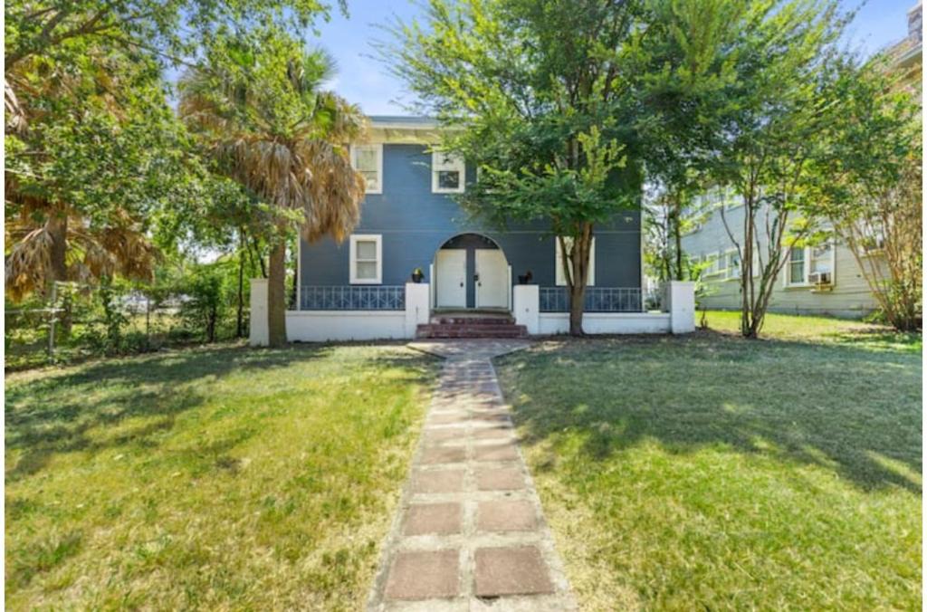 Tobin Hill Apartment | Impressive Cozy Historic 2BR Apt Near Downtown
