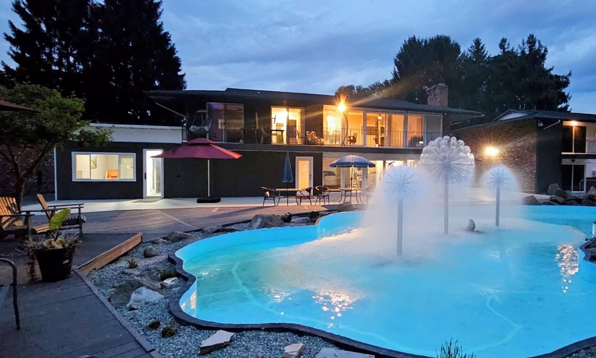Tukwila Hotel | Interurban Suites Hotel, a Dazzler Select by Wyndham
