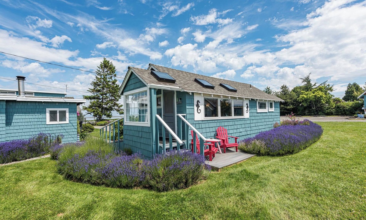 Sequim Hotel | Juan de Fuca Waterfront Hotel & Cottages