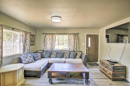 Kingston House | Kingston Sleeper: Unique Stay Near Silver Mountain