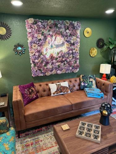 Turners House | Kitschy Kottage