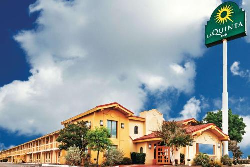Odessa Hotel | La Quinta Inn by Wyndham Odessa