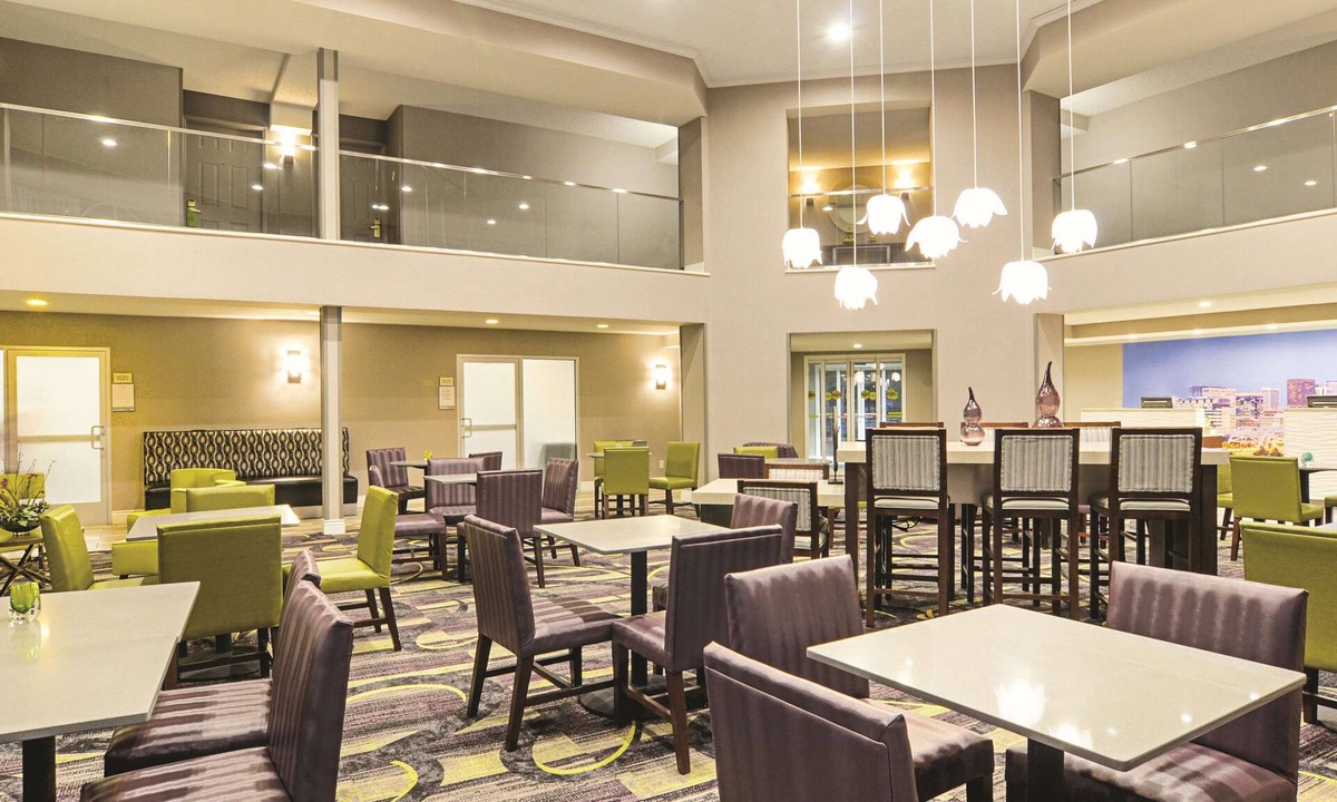 Dupont Hotel | La Quinta Inn & Suites by Wyndham Denver Airport DIA