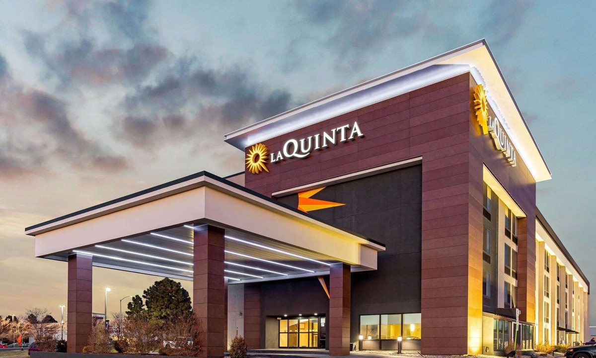 Aurora Hotel | La Quinta Inn & Suites by Wyndham Denver Aurora Medical