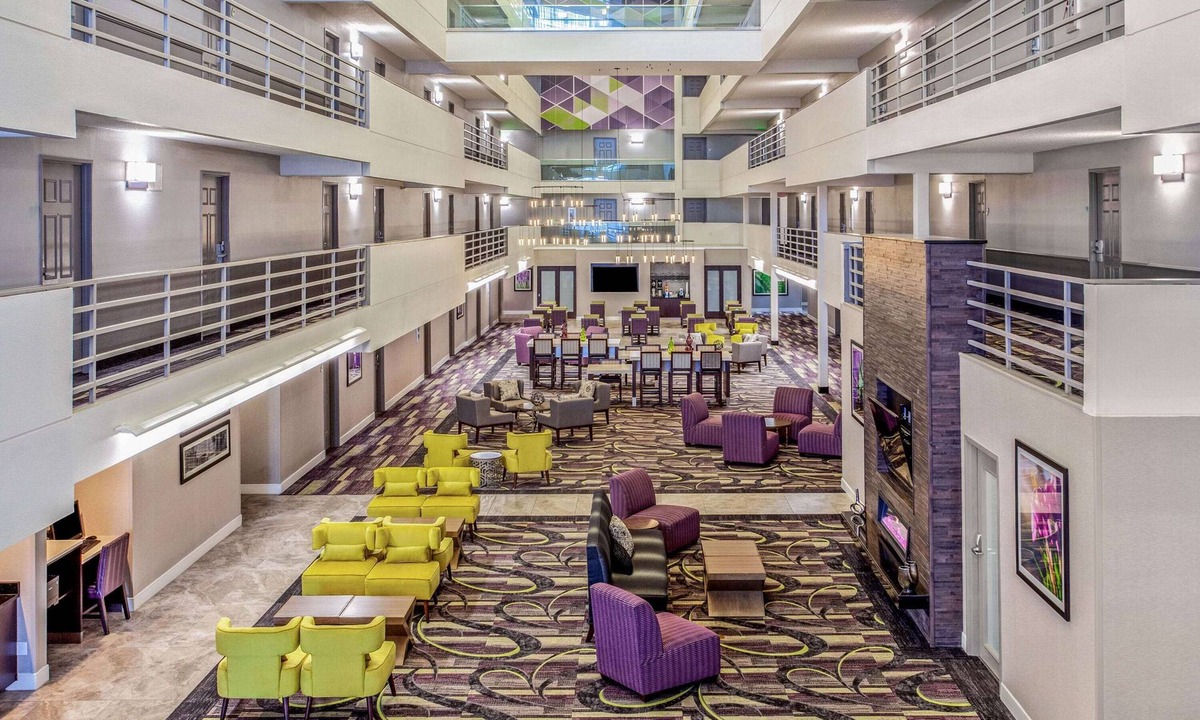 Lubbock Hotel | La Quinta Inn & Suites by Wyndham Lubbock West Medical Centr