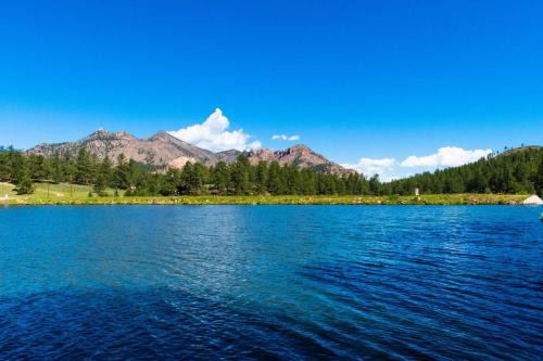 Westcreek House | Lake House