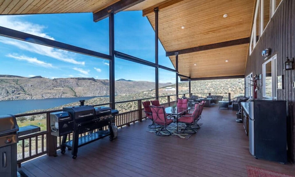 Lincoln County House | Lake Roosevelt - Boating Fishing