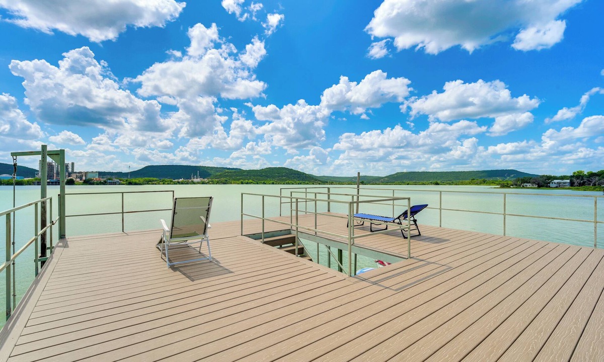 Palo Pinto House | Lakefront Palo Pinto Retreat, Perfect Fishing Spot