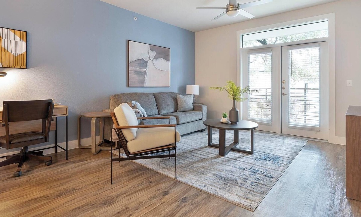Far North Central Apartment | Landing | Amazing 1BD, Gym