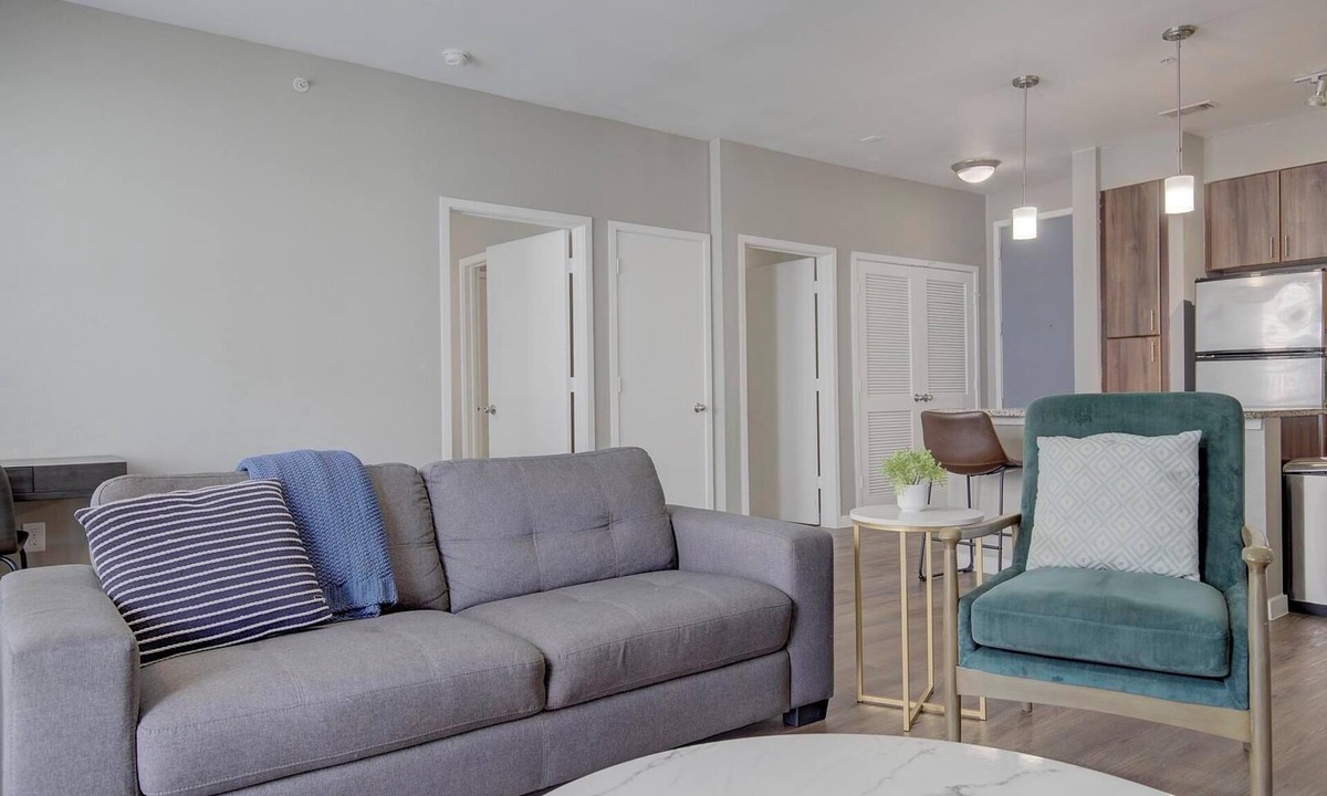 Terrell Heights Apartment | Landing | Amazing 2BD, Clubhouse, Courtyard